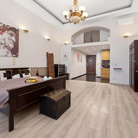 Apartment Grand Blvd Boutique Opera With Gold Bath Budapest
