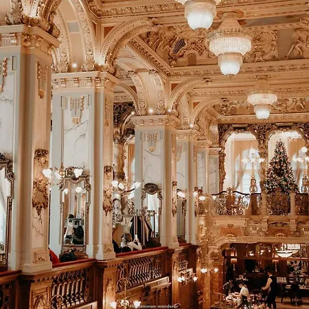 Grand Blvd Boutique Opera With Gold Bath *